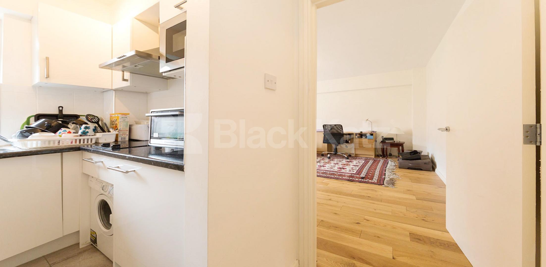 			Studio Apartment, 1 bath, 1 reception Flat			 Elsham Road, Holland Park/Kensington Olympia